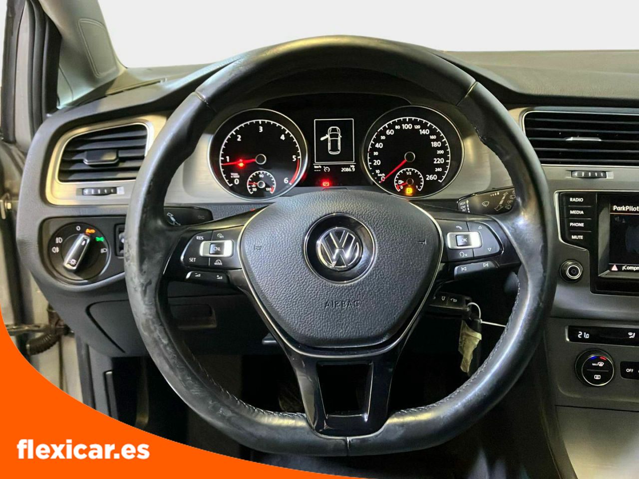 Foto Volkswagen Golf 13