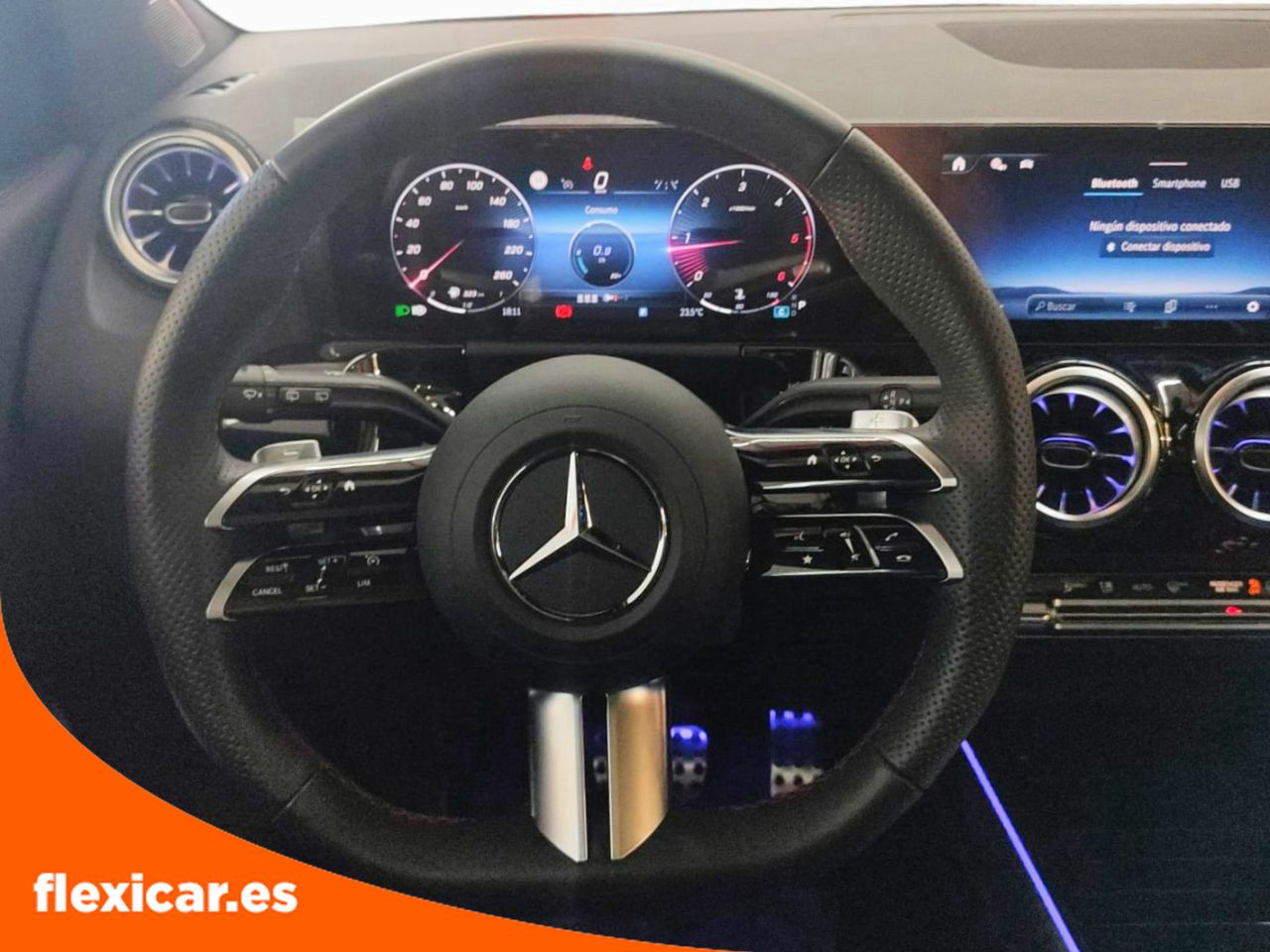 Foto Mercedes-Benz Clase GLA 15