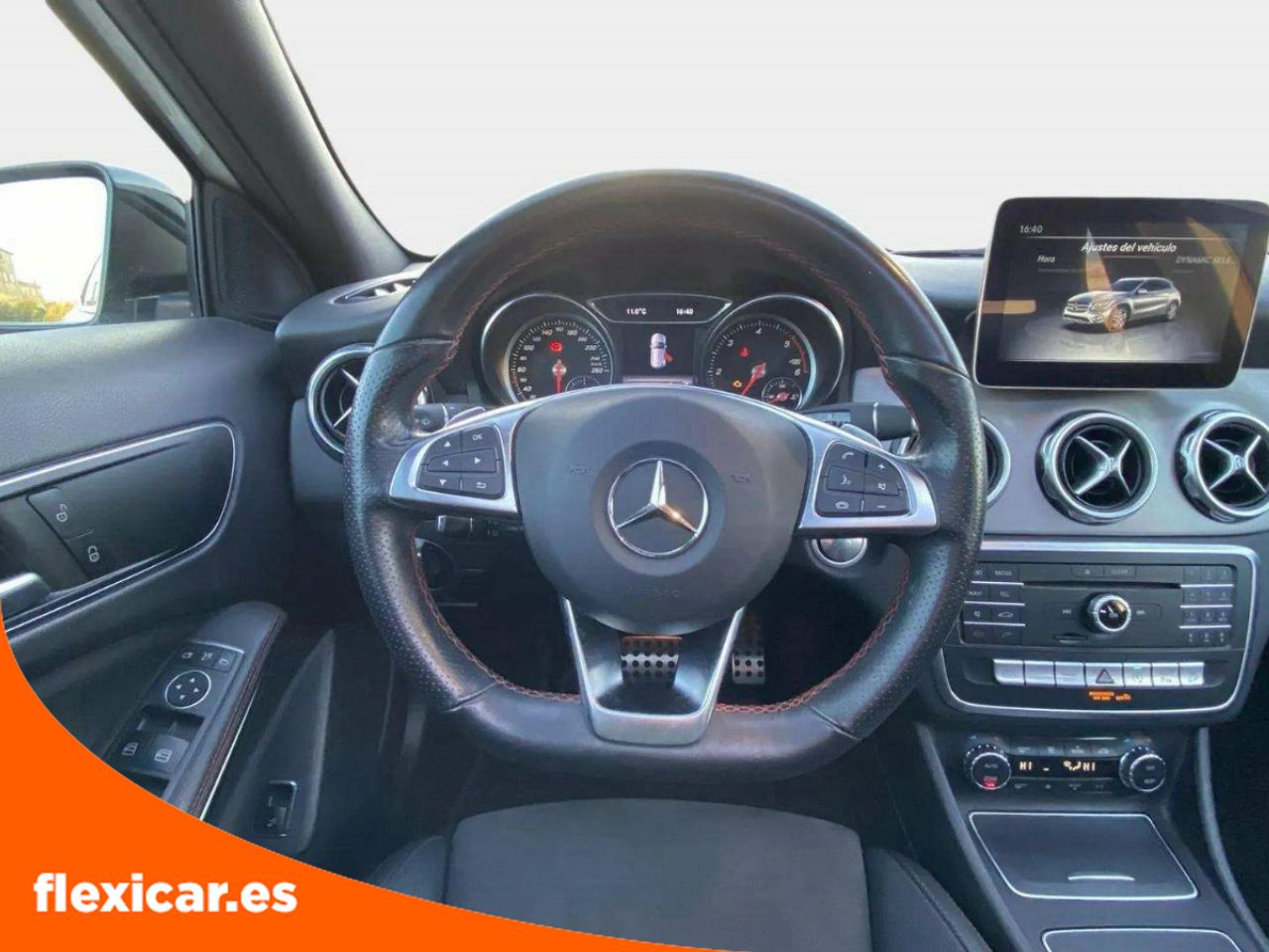 Foto Mercedes-Benz Clase GLA 19