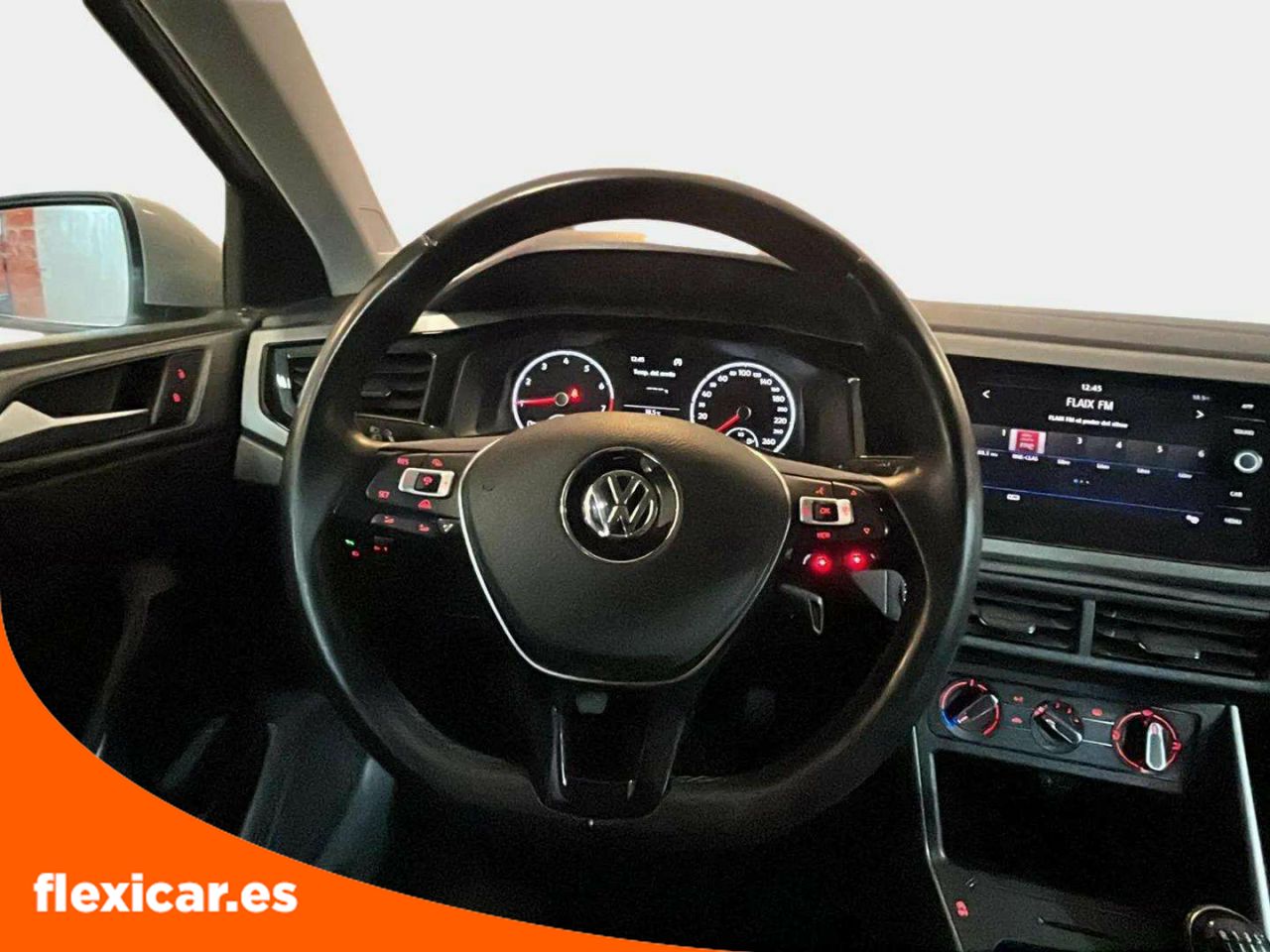 Foto Volkswagen Polo 12