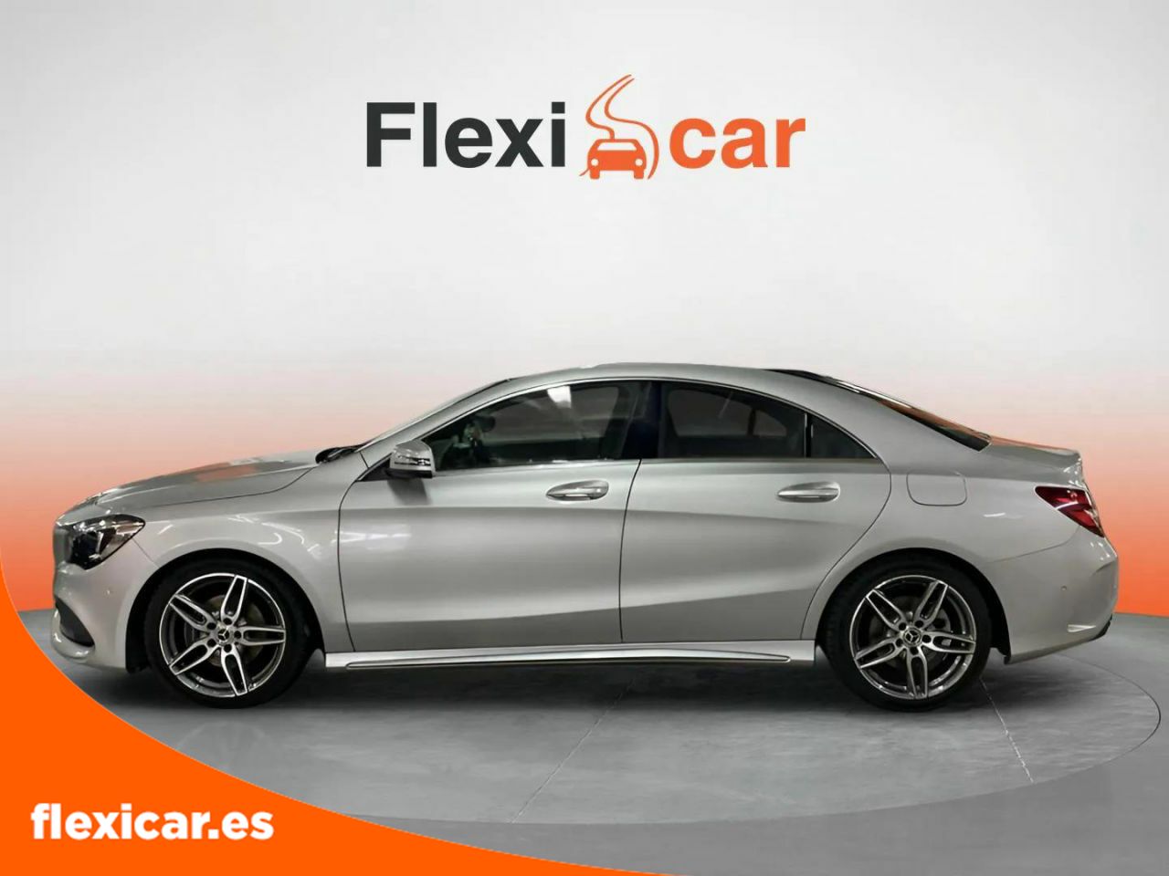 Foto Mercedes-Benz Clase CLA 4