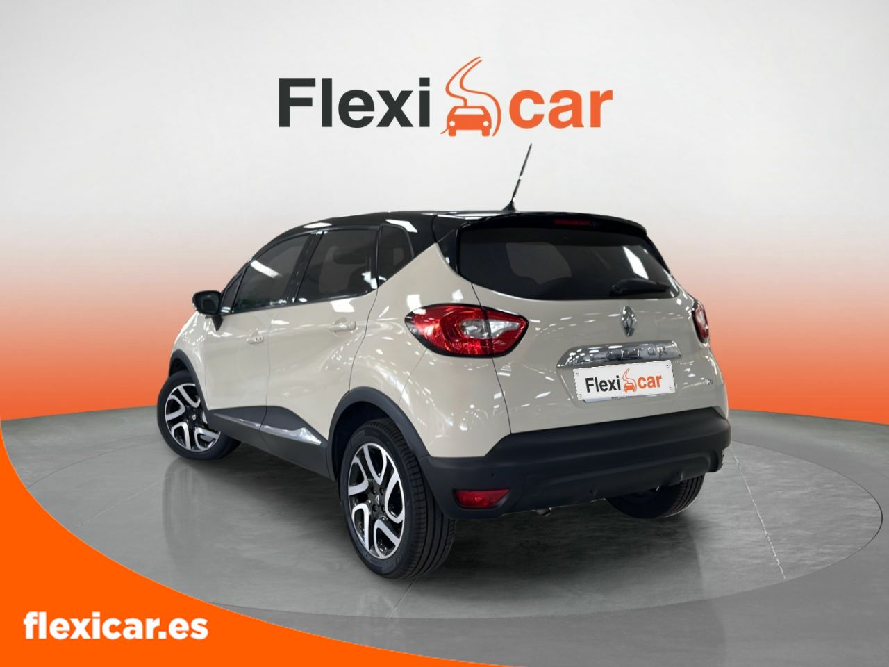 Foto Renault Captur 5