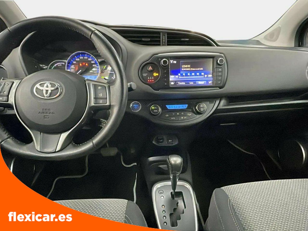 Foto Toyota Yaris 11