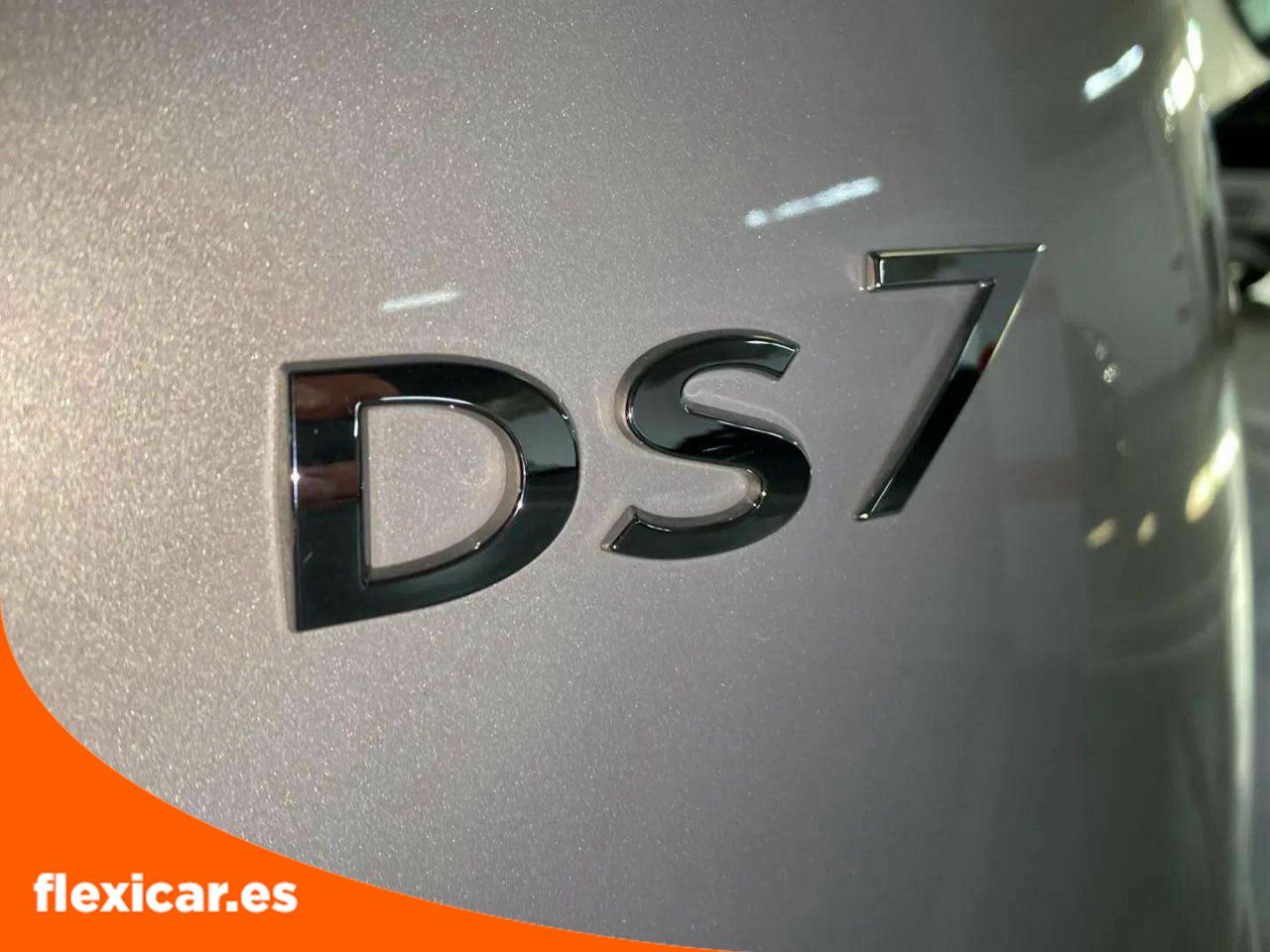 Foto DS Automobiles DS 7 Crossback 30