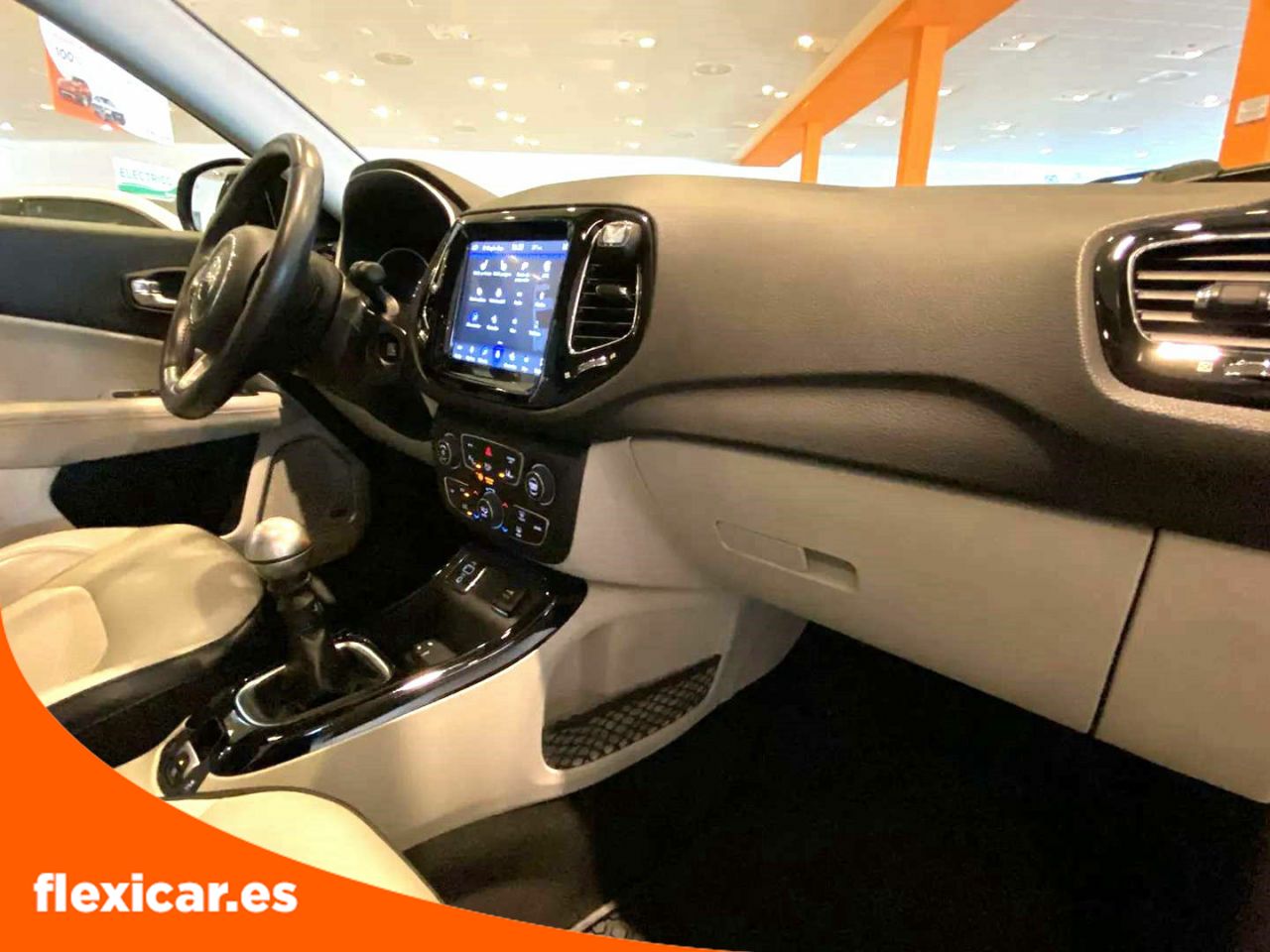 Foto Jeep Compass 28