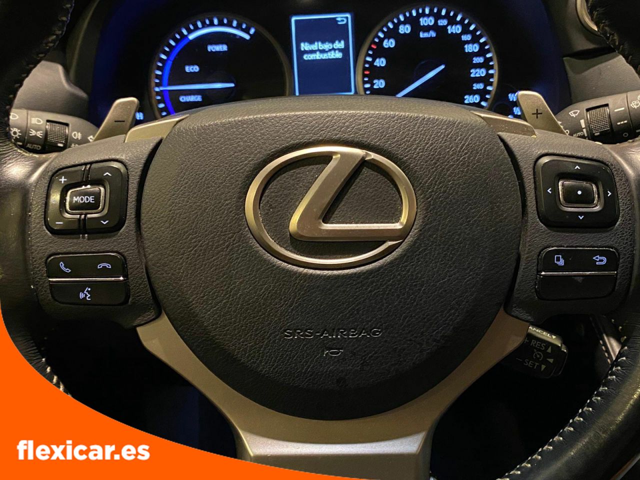 Foto Lexus NX 14