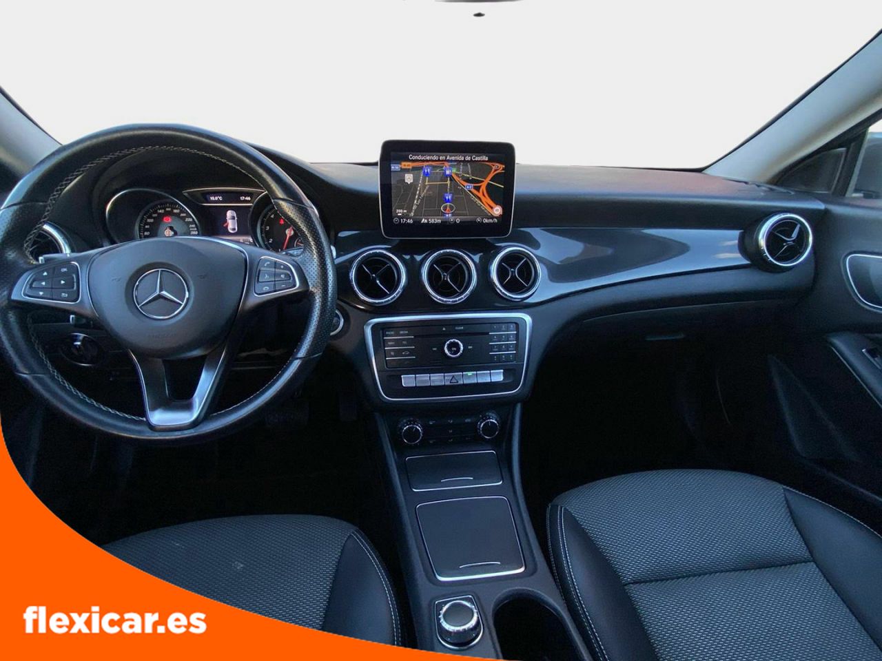 Foto Mercedes-Benz Clase CLA 12