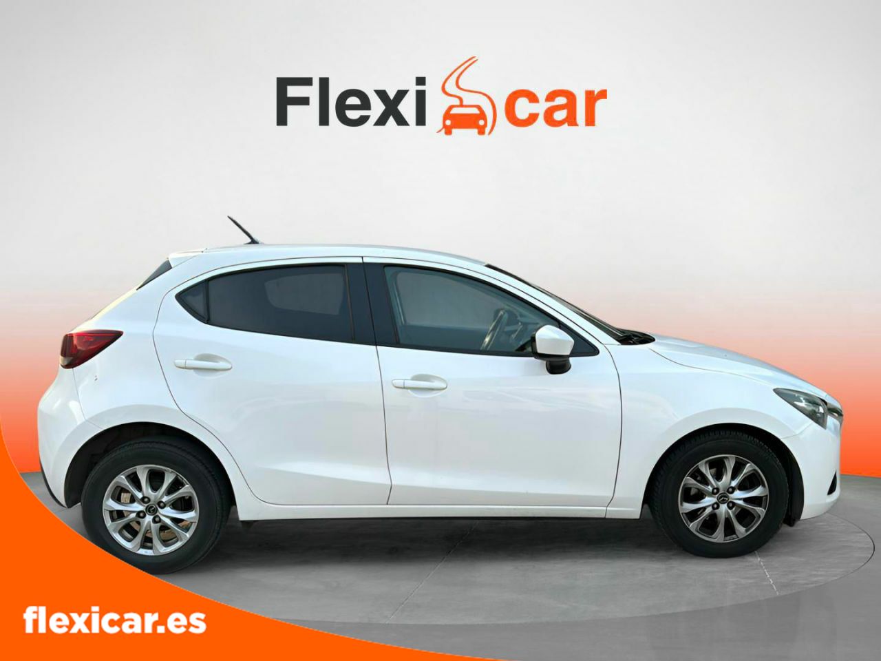 Foto Mazda Mazda2 9