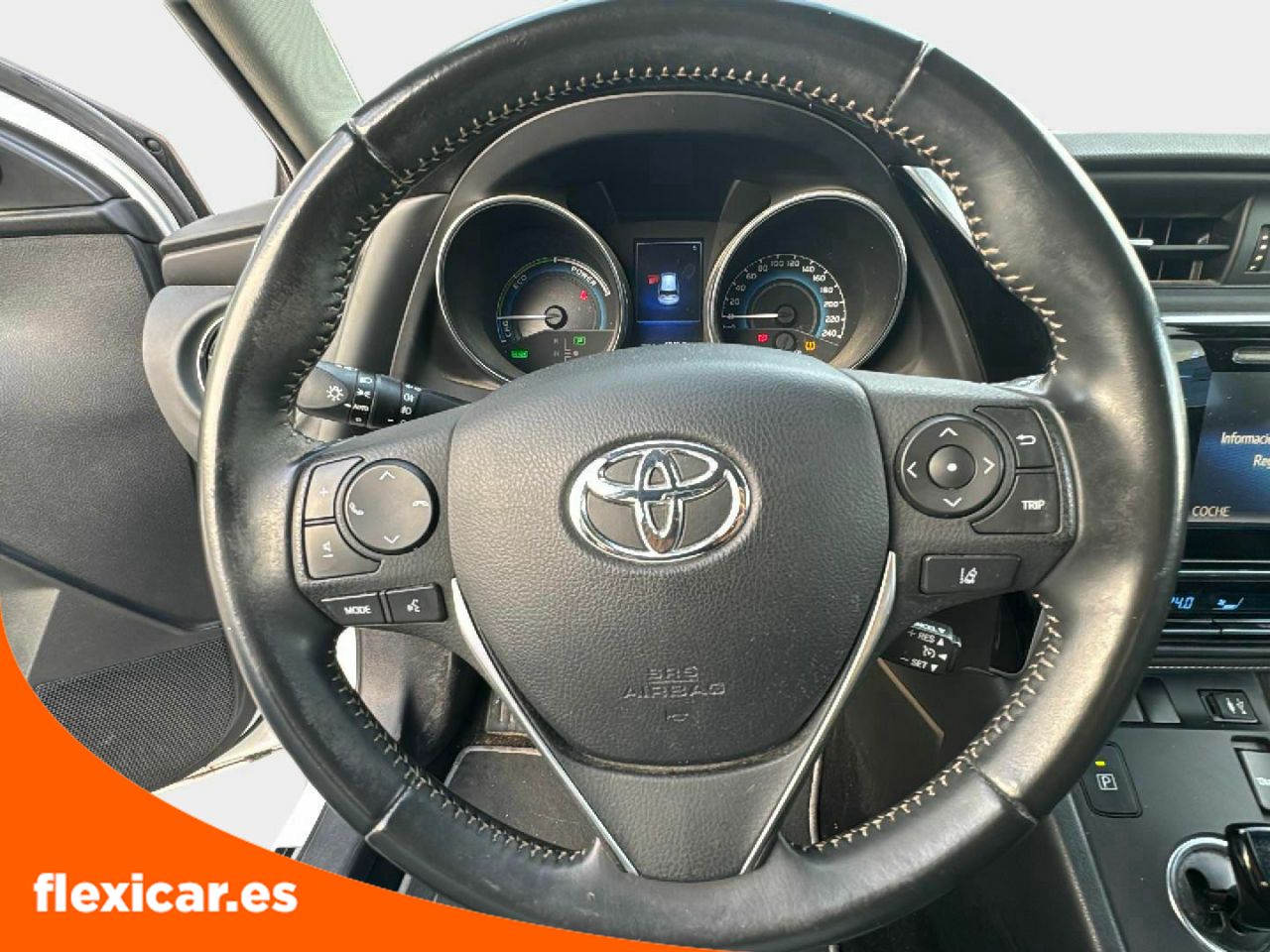 Foto Toyota Auris 11