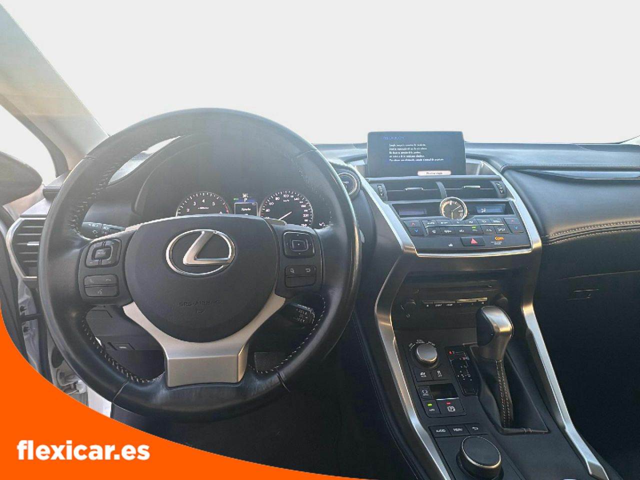 Foto Lexus NX 14