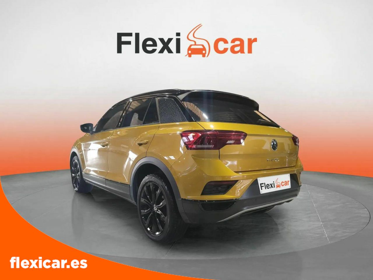 Foto Volkswagen T-Roc 4