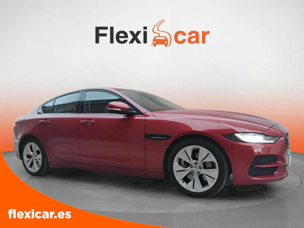 Foto Jaguar XE 10