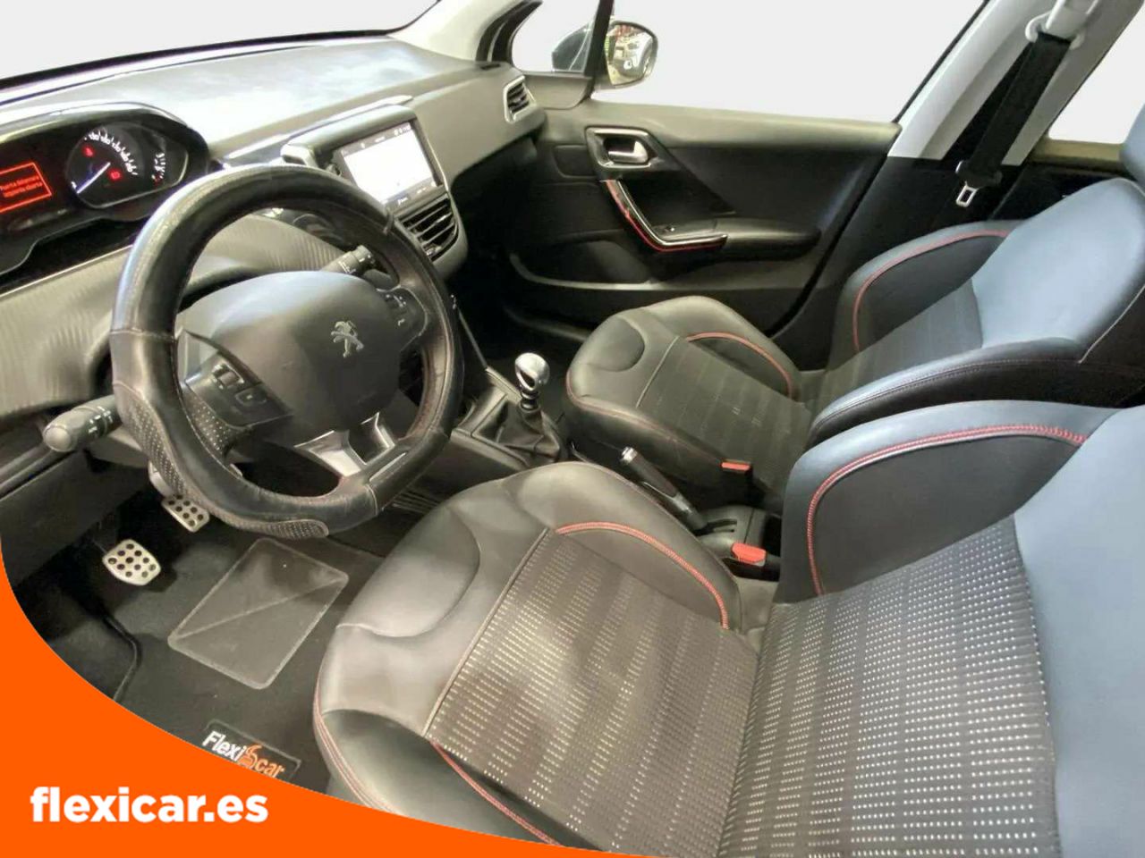 Foto Peugeot 208 10