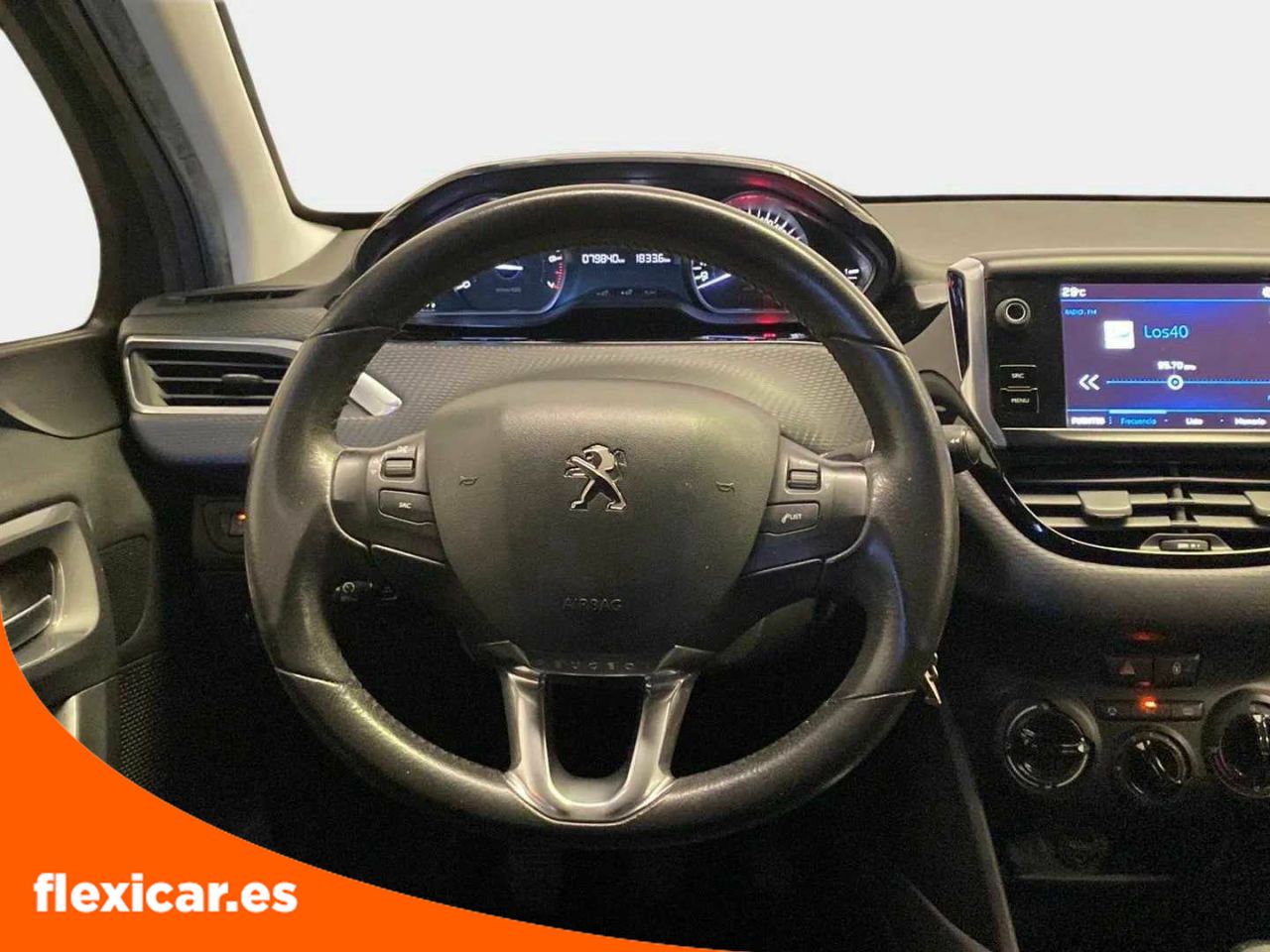 Foto Peugeot 2008 12