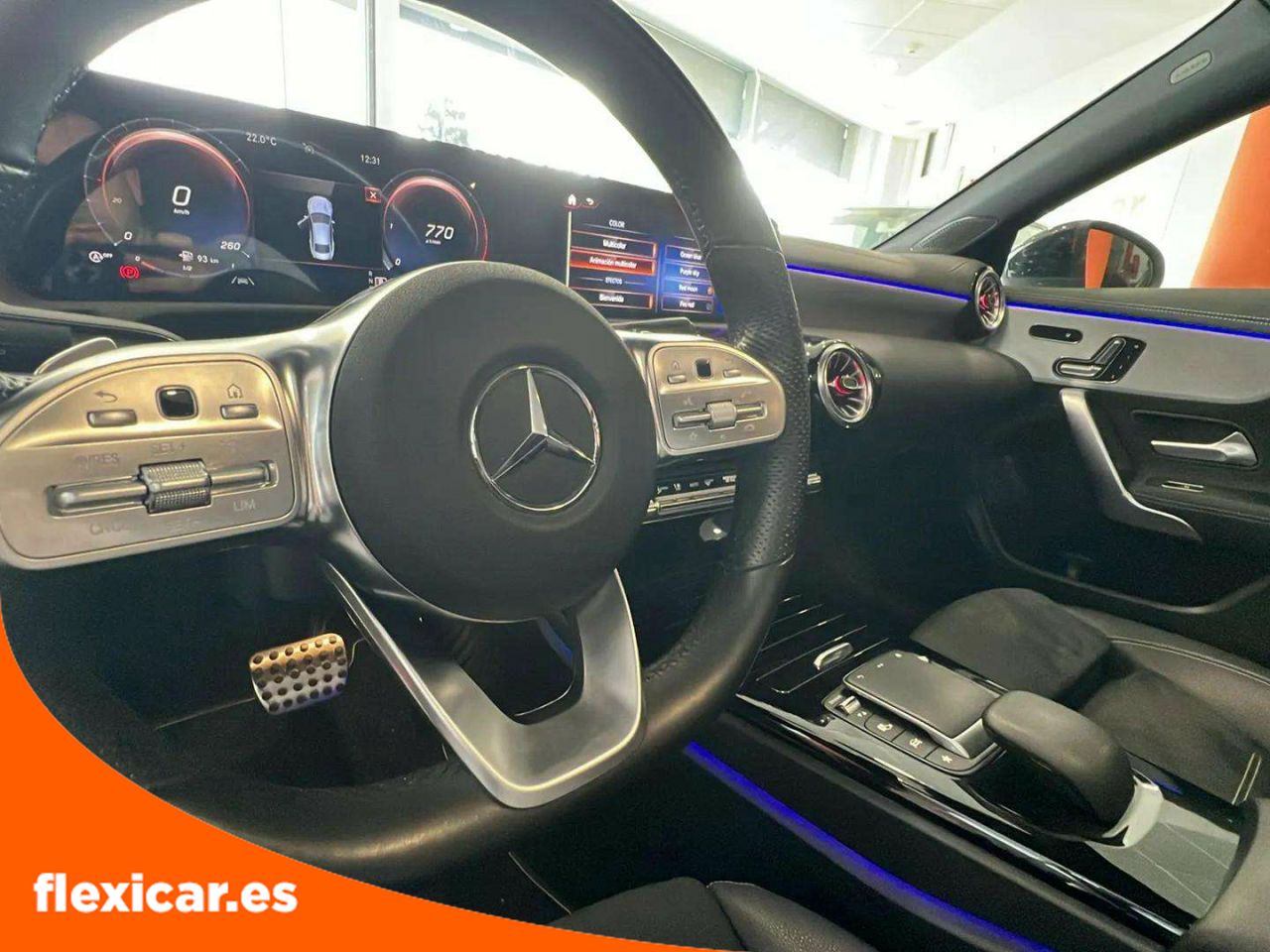 Foto Mercedes-Benz Clase CLA 14