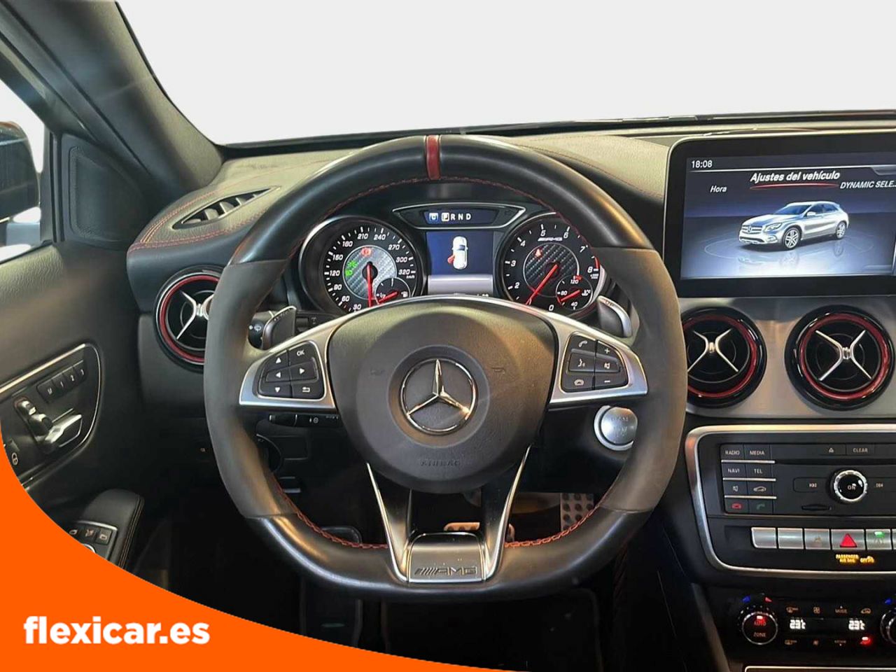 Foto Mercedes-Benz Clase GLA 12