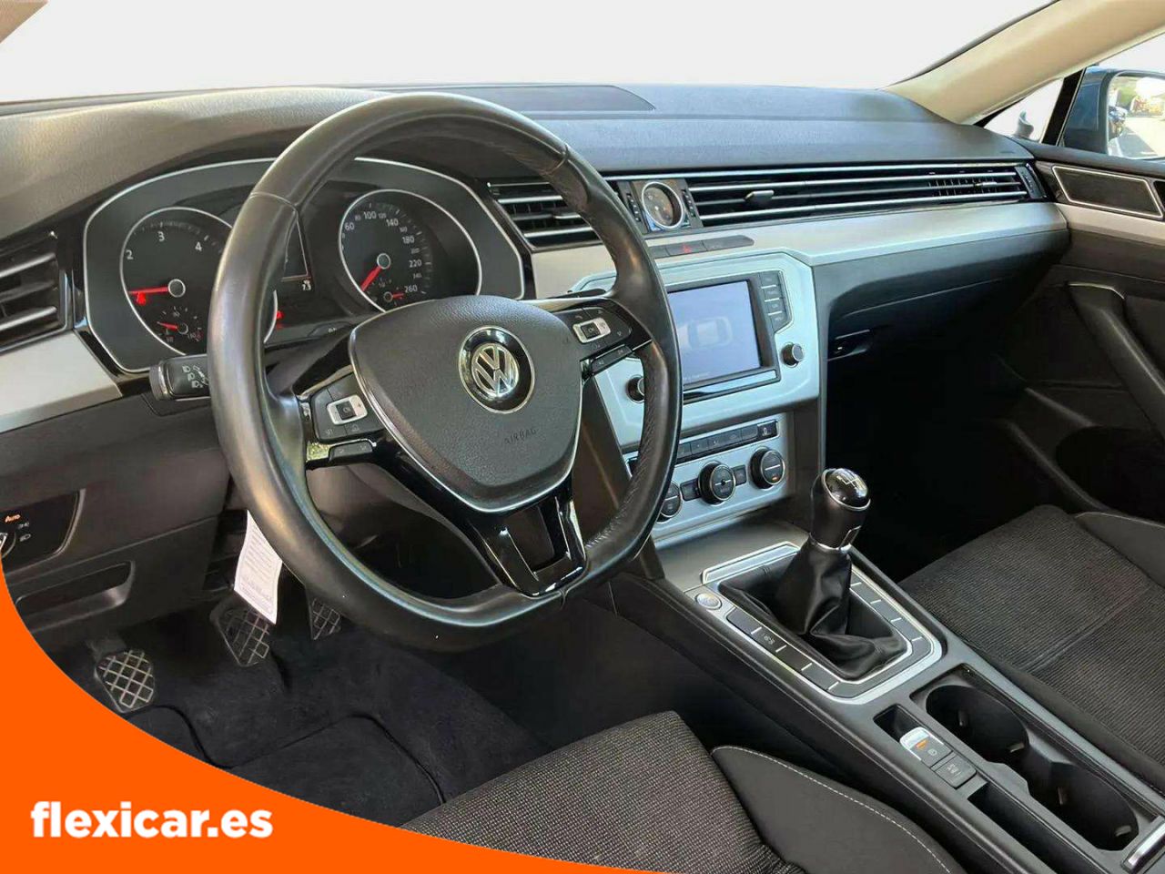 Foto Volkswagen Passat 16