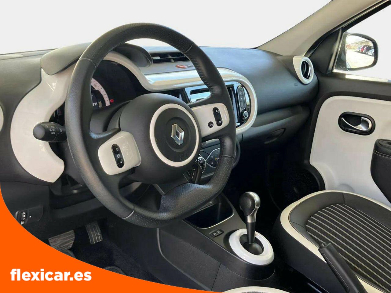 Foto Renault Twingo 16