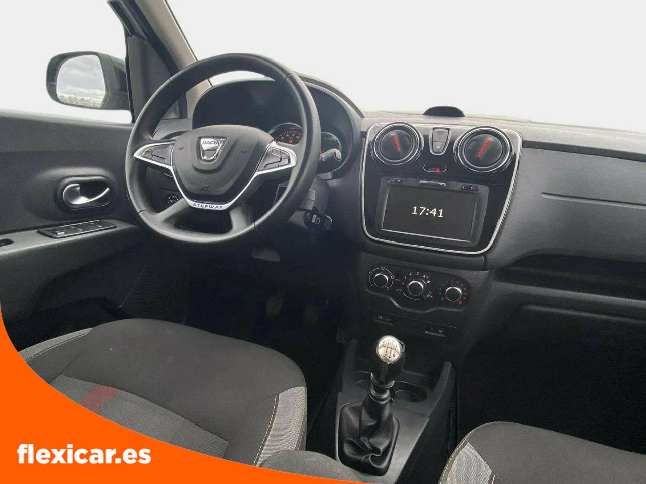 Foto Dacia Lodgy 18