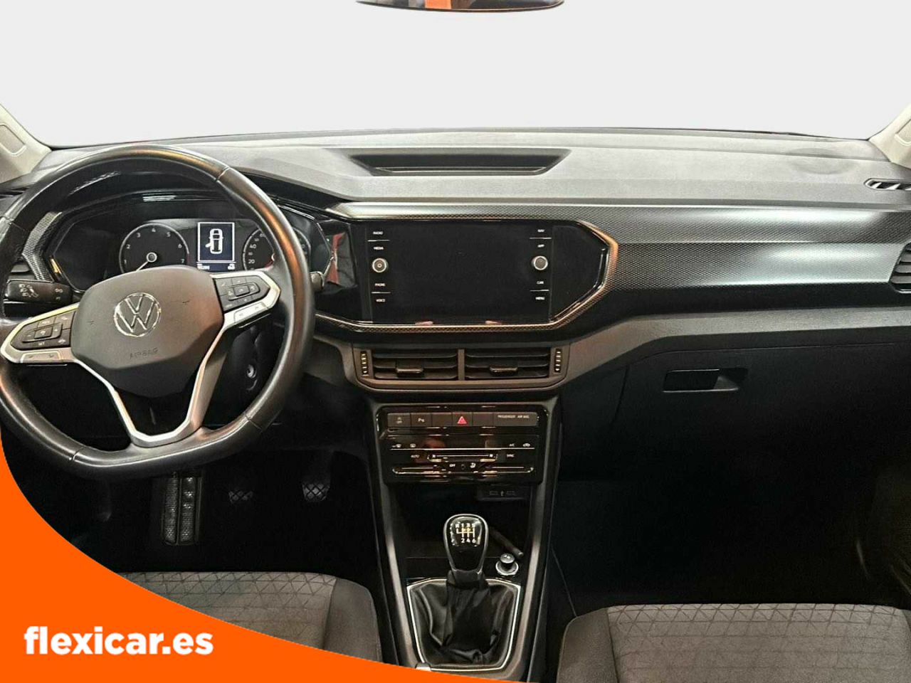 Foto Volkswagen T-Cross 10