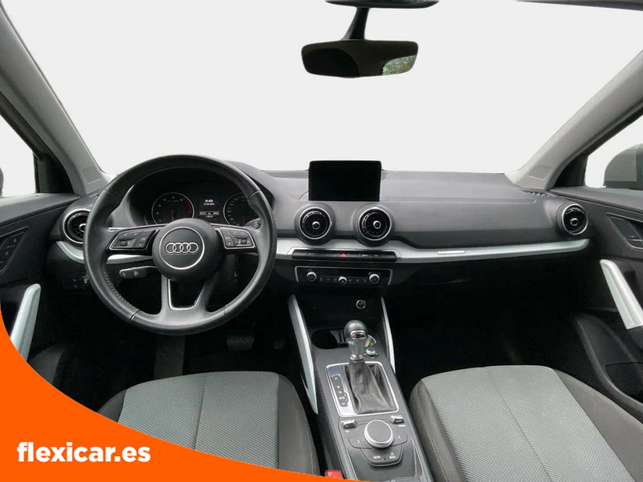 Foto Audi Q2 12