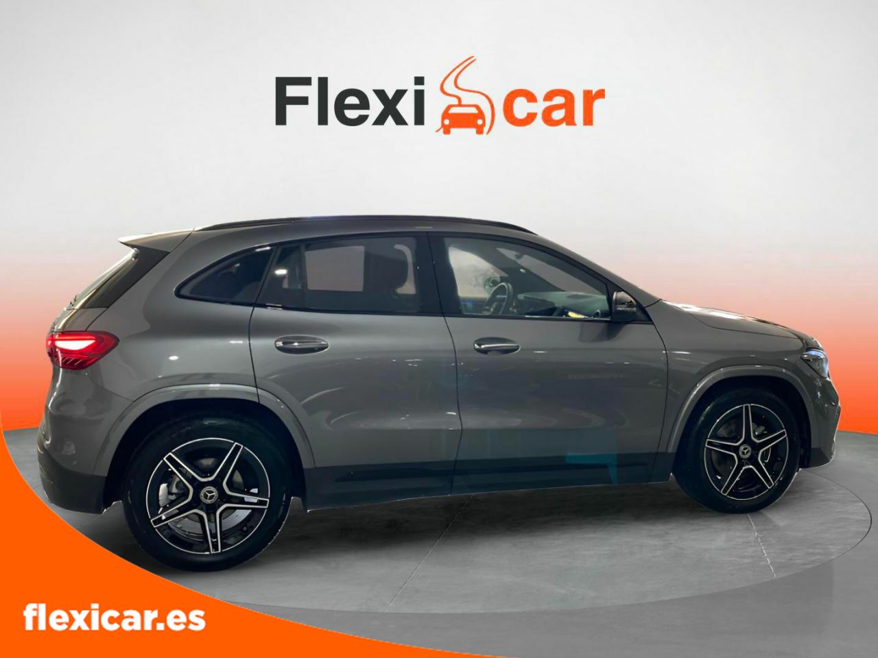 Foto Mercedes-Benz Clase GLA 2