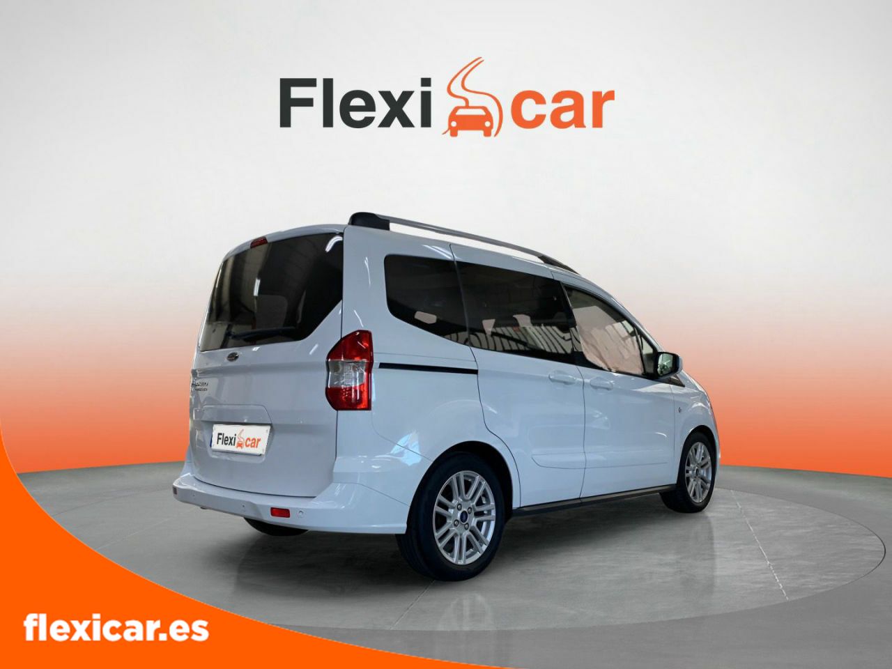 Foto Ford Tourneo Courier 7