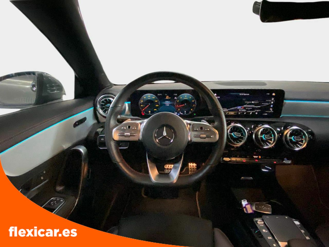 Foto Mercedes-Benz Clase CLA 12