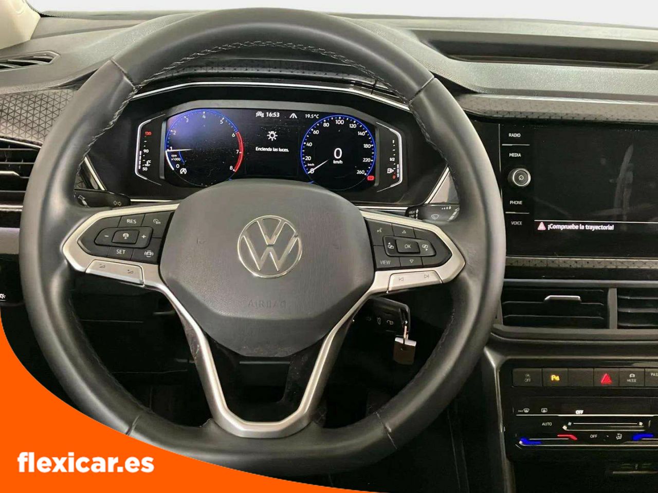 Foto Volkswagen T-Cross 12