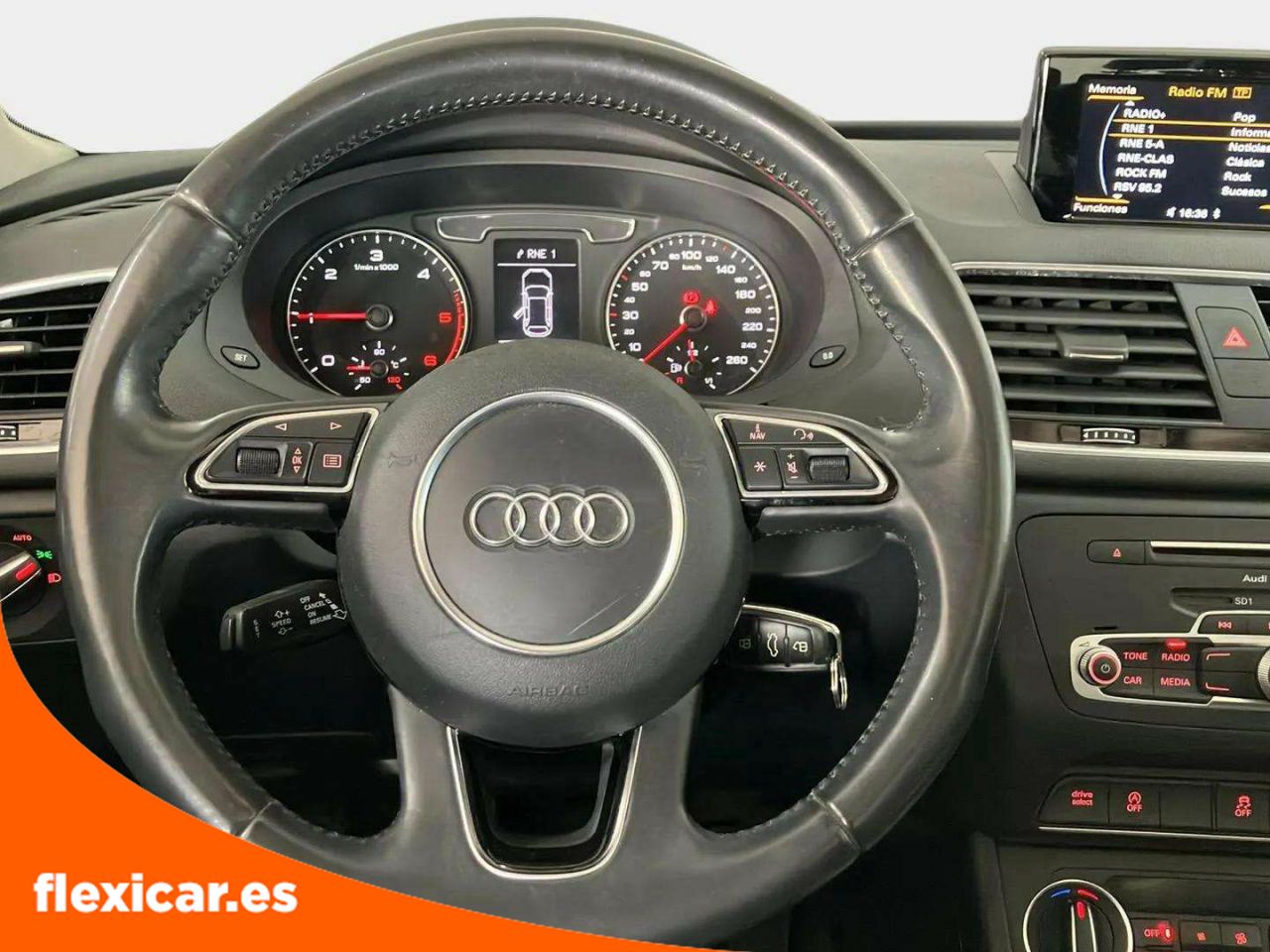 Foto Audi Q3 12