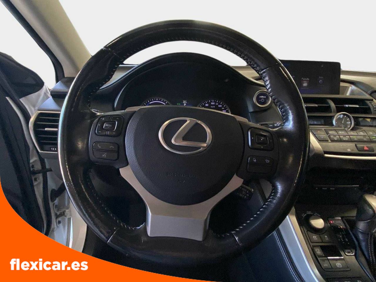 Foto Lexus NX 12