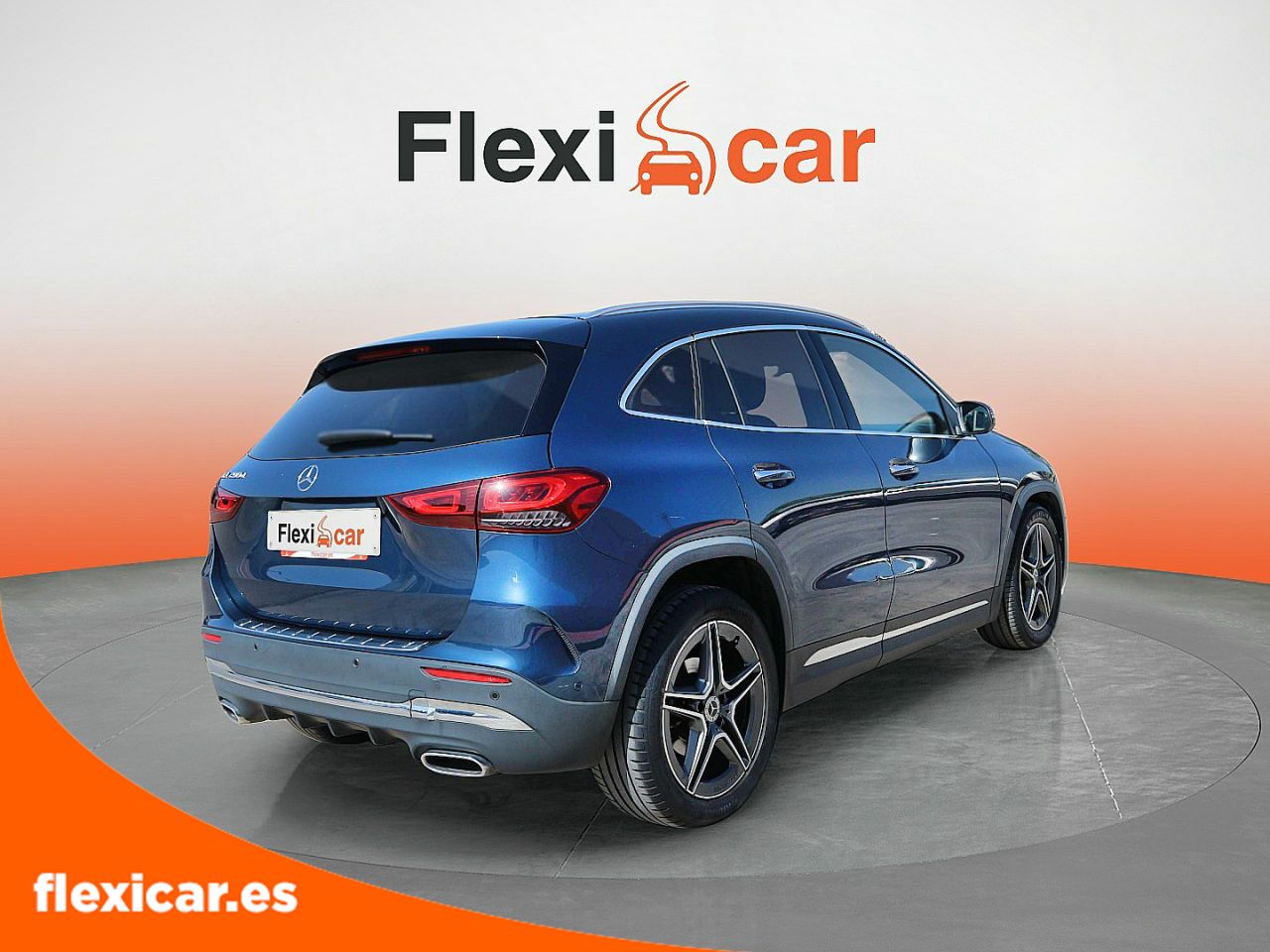 Foto Mercedes-Benz Clase GLA 8