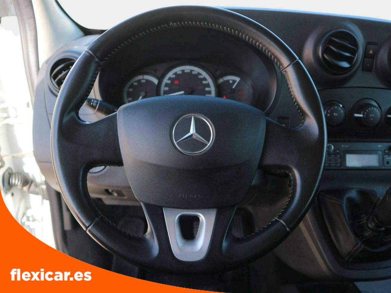 Foto Mercedes-Benz Citan 25