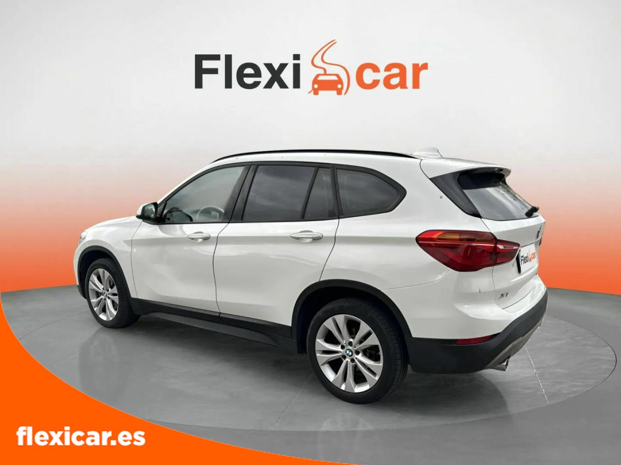 Foto BMW X1 4