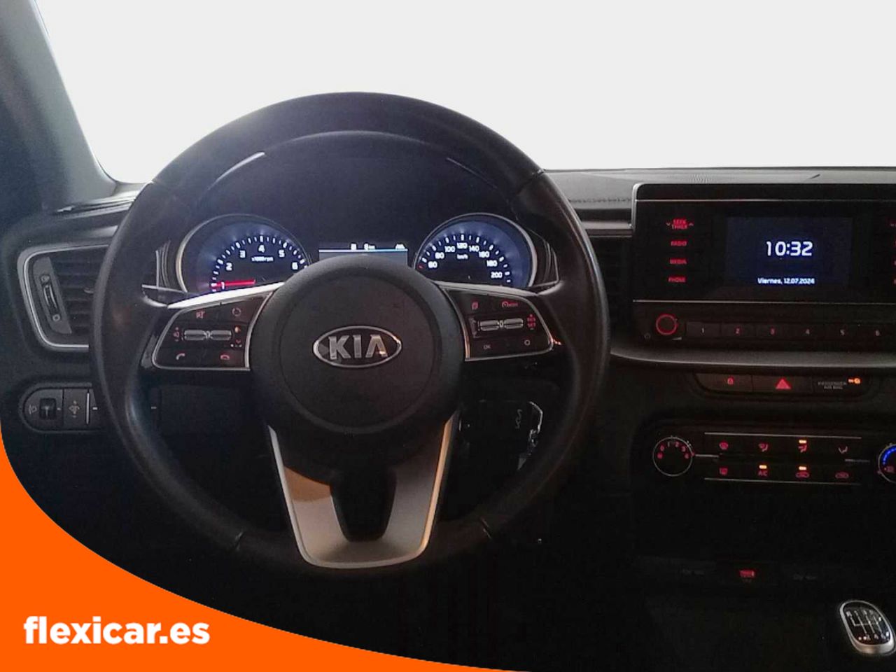 Foto Kia XCeed 11