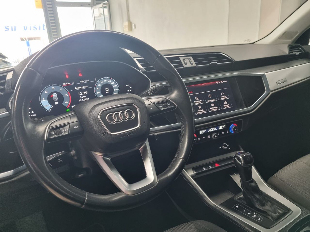 Foto Audi Q3 12