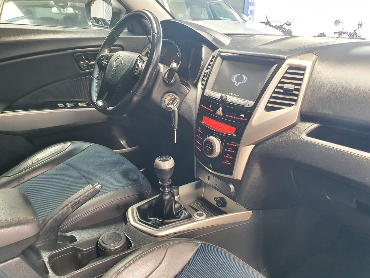 Foto SsangYong Tivoli 14