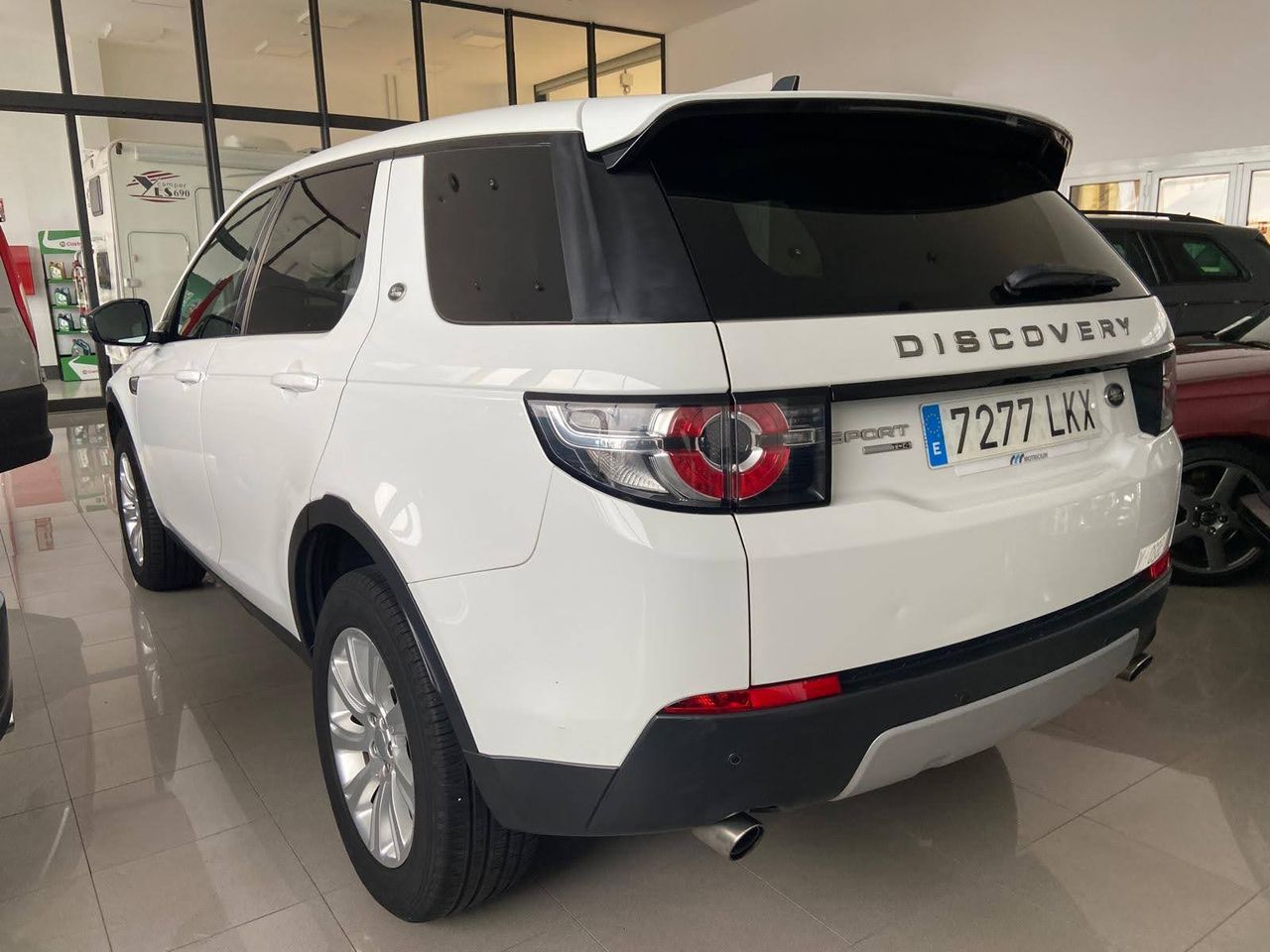 Foto Land-Rover Discovery Sport 4