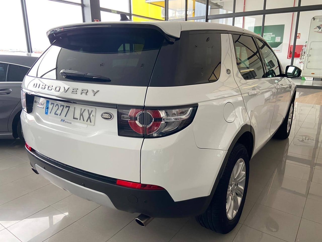 Foto Land-Rover Discovery Sport 6