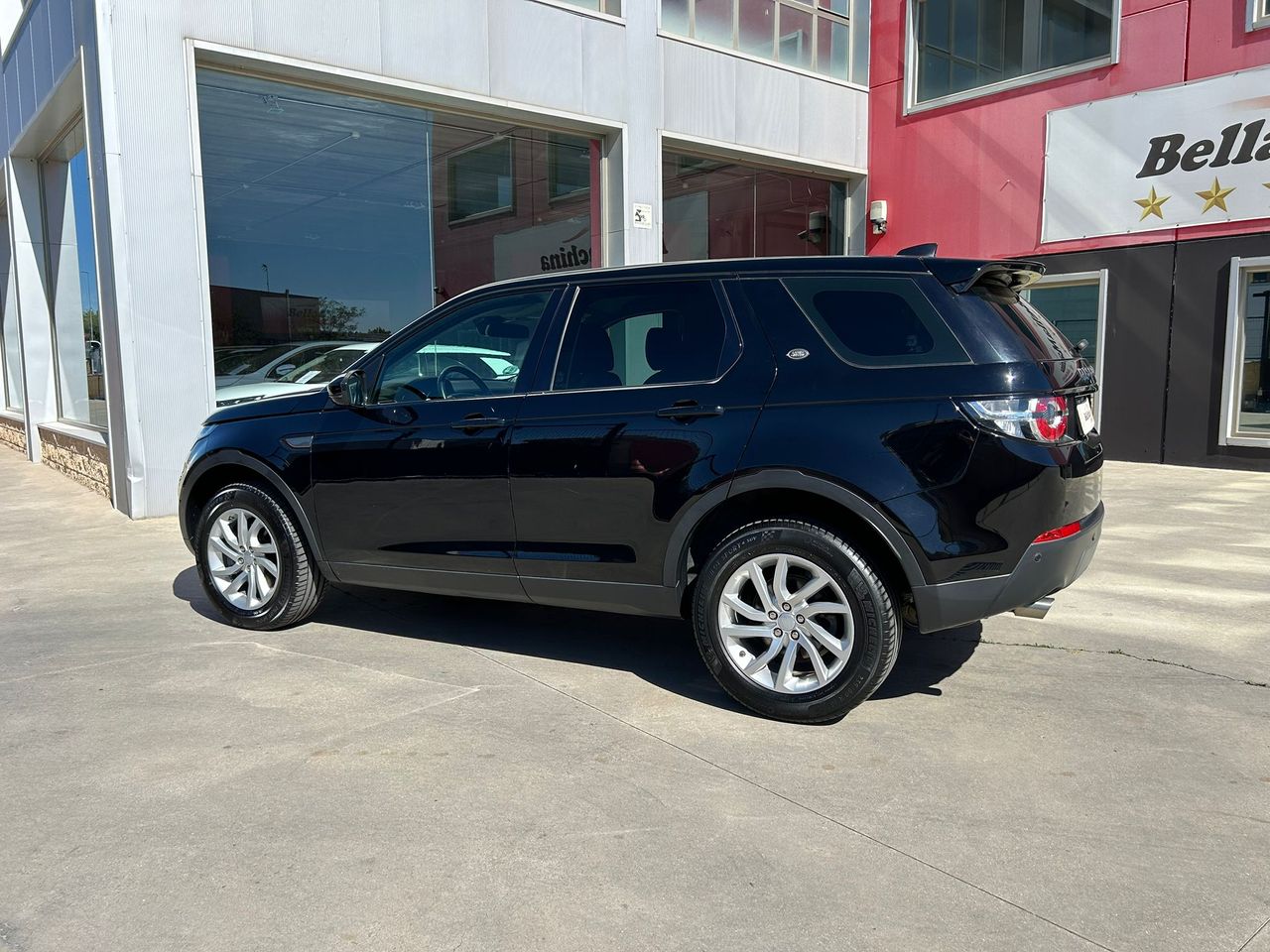 Foto Land-Rover Discovery Sport 4