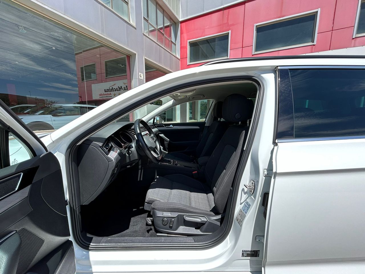 Foto Volkswagen Passat 14