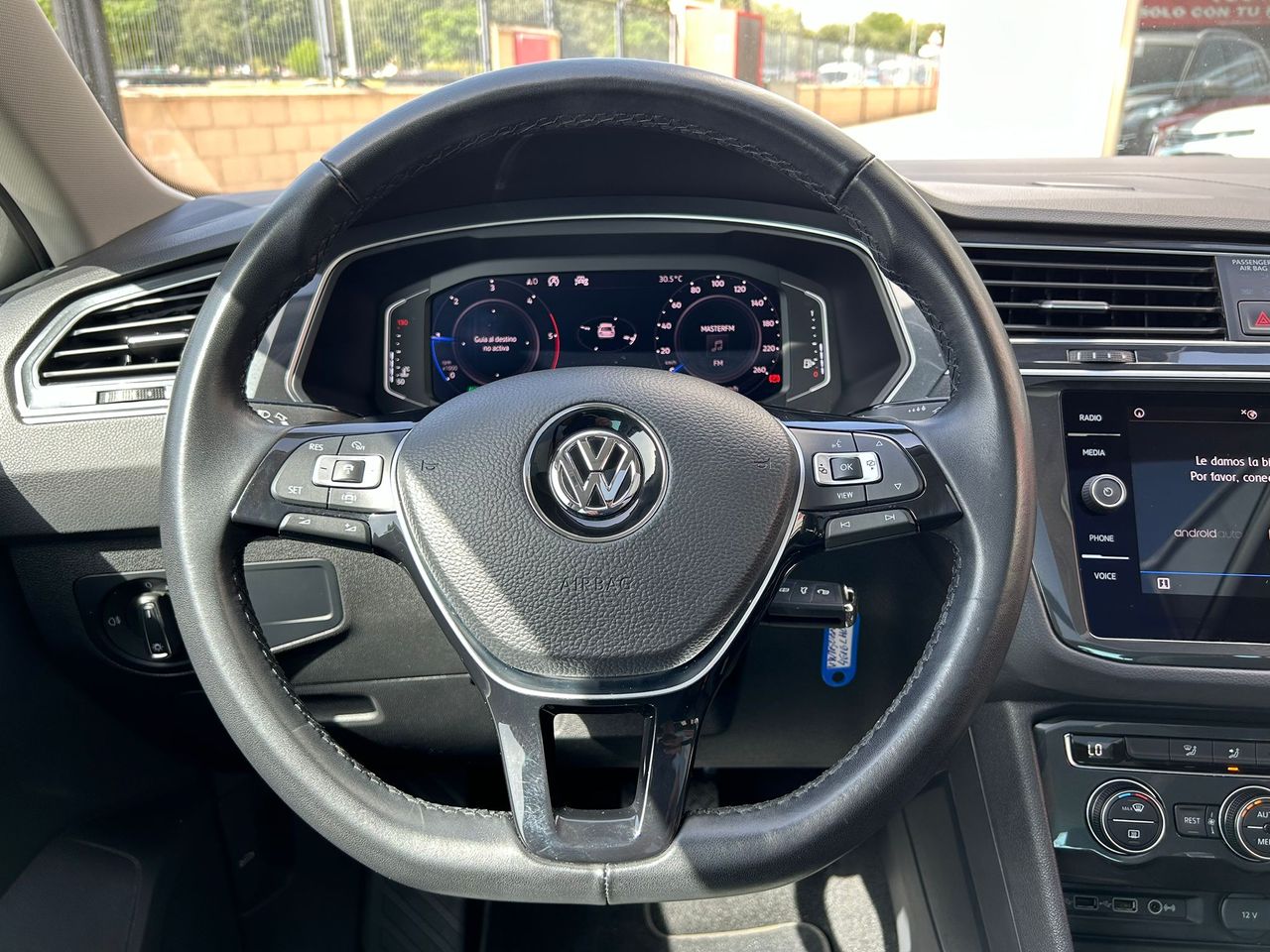 Foto Volkswagen Tiguan 13