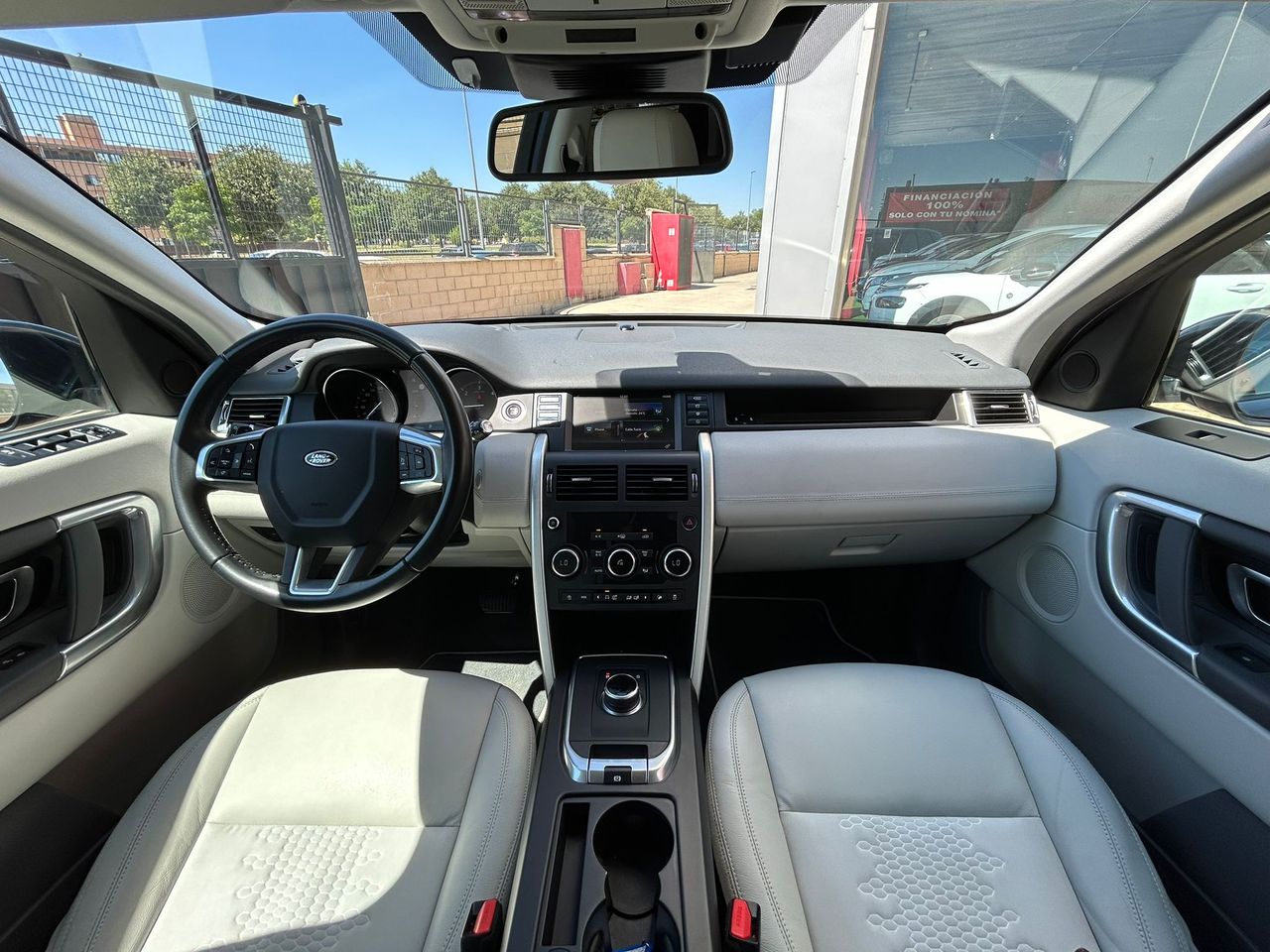 Foto Land-Rover Discovery Sport 7