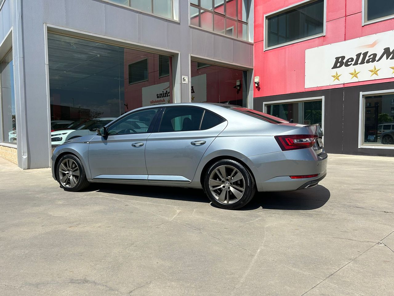 Foto Skoda Superb 3