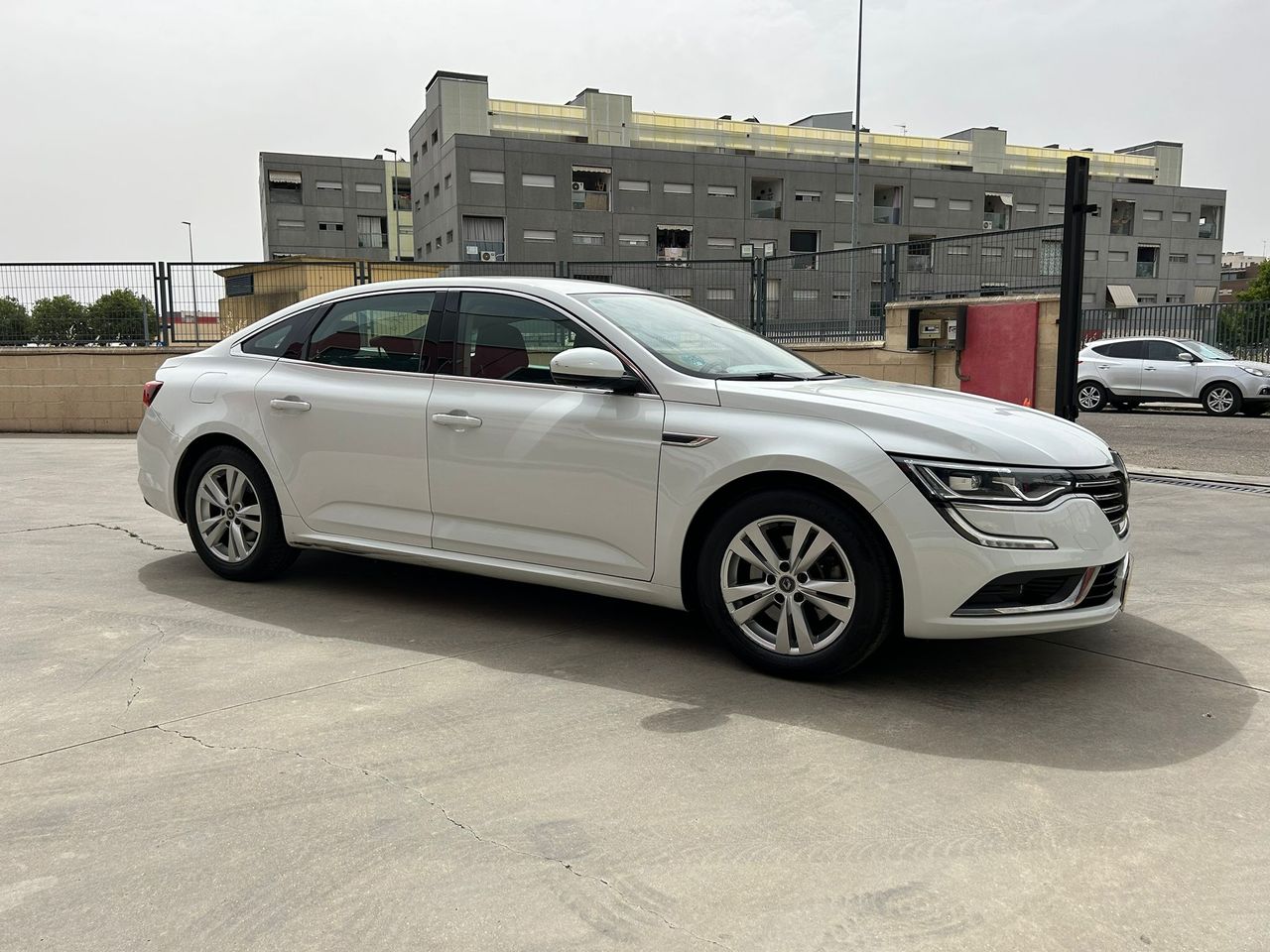 Foto Renault Talisman 12