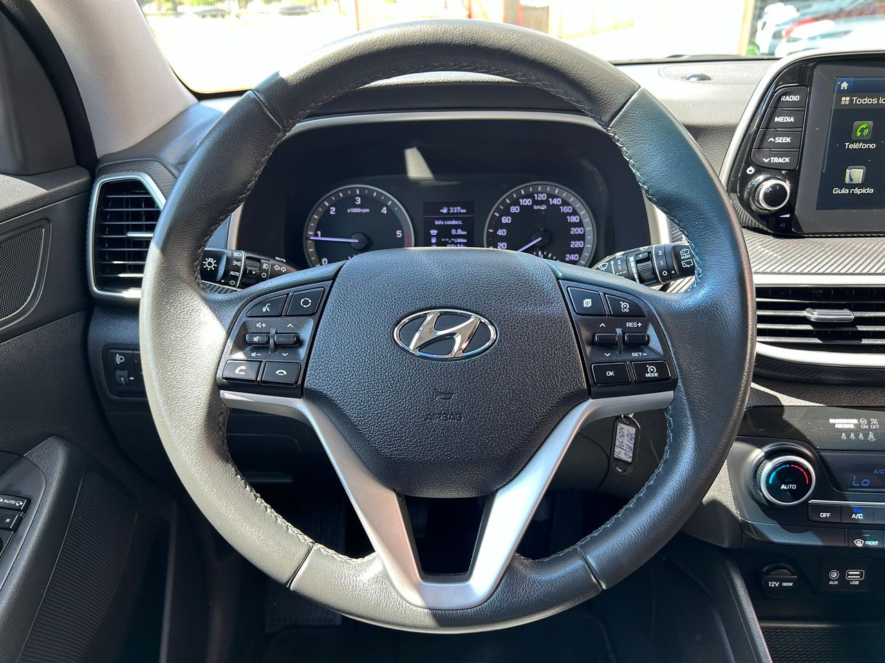 Foto Hyundai Tucson 12