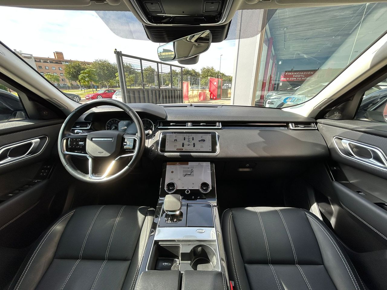 Foto Land-Rover Range Rover Velar 13