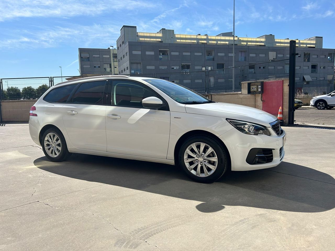 Foto Peugeot 308 12