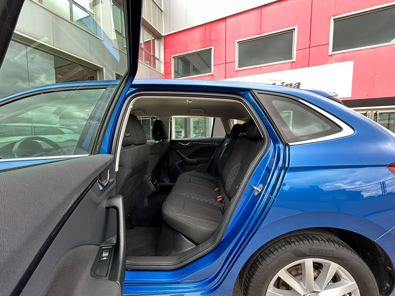 Foto Skoda Scala 10