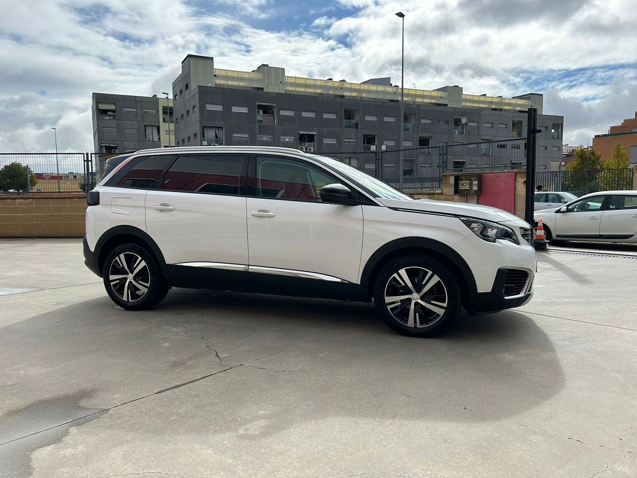 Foto Peugeot 5008 3